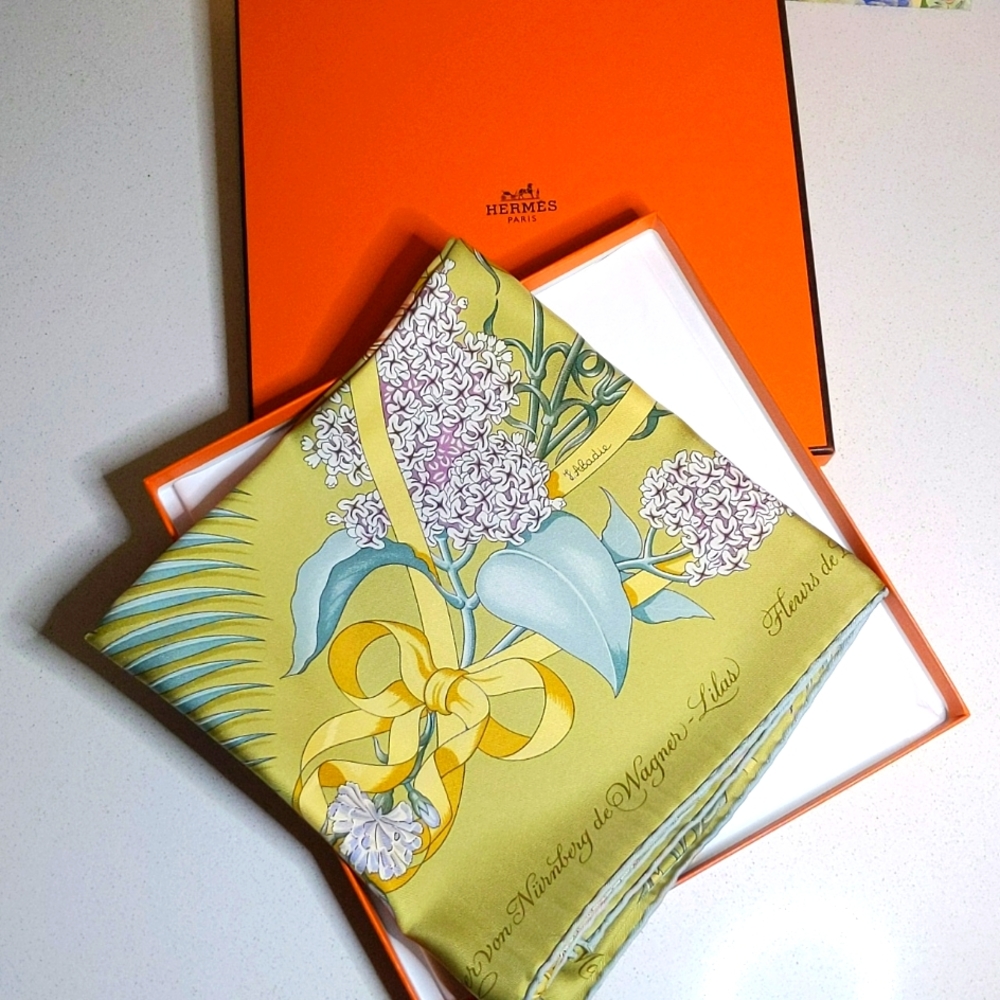 Hermes Silk Scarf Fleur de la Opera La Boheme de Puccini Madame Butterfly